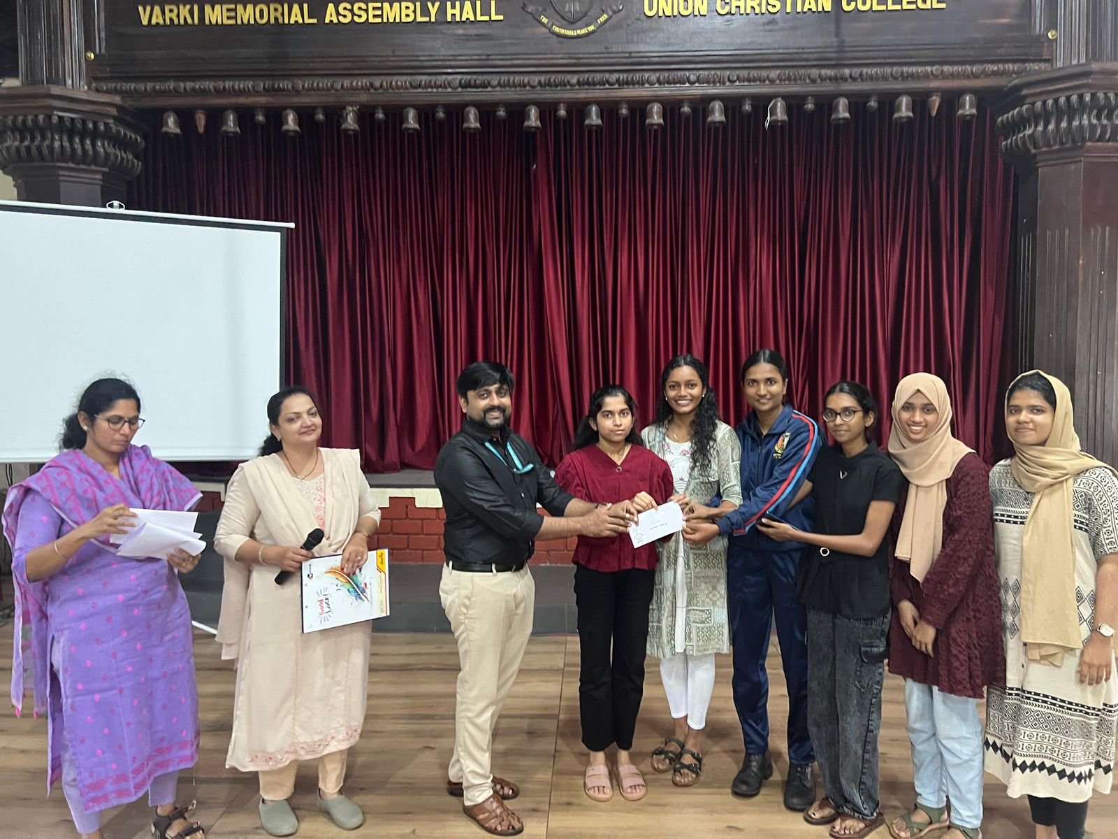 Outstanding Achievement by ECC Students in 2-Day InnovationWorkshop: “Ignite to Innovate & From Idea to Impact”